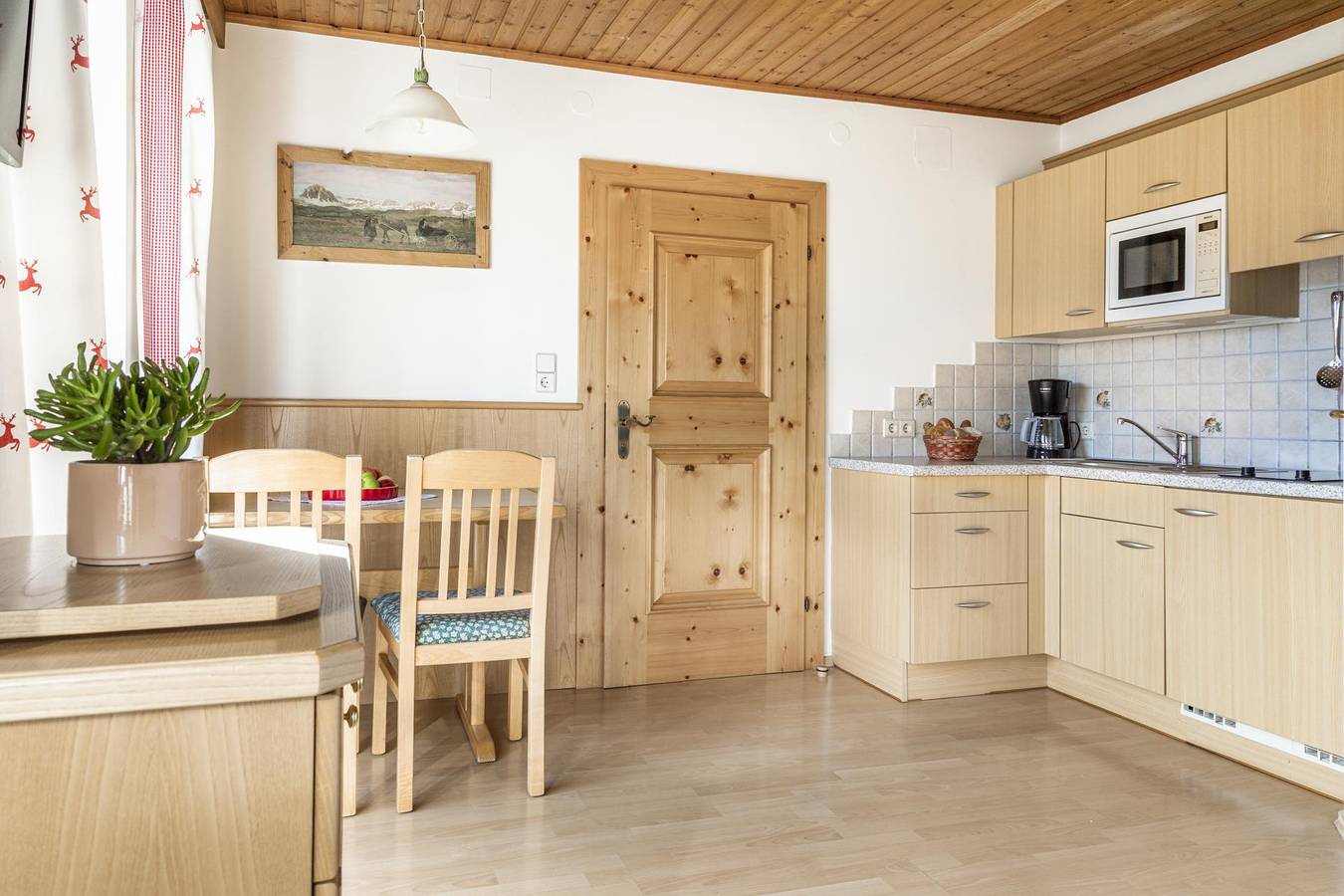 Geheel vakantieappartement, App/1 slaapkamer/douche, wc in Flachau, Tennengau