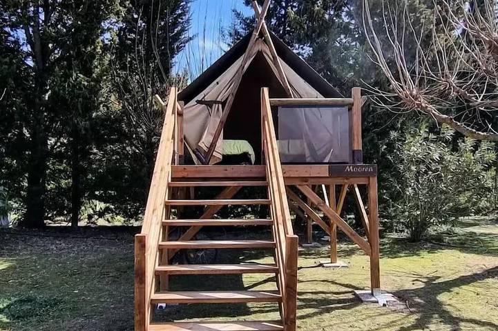 Gîte pour 2 personnes, avec piscine et terrasse
