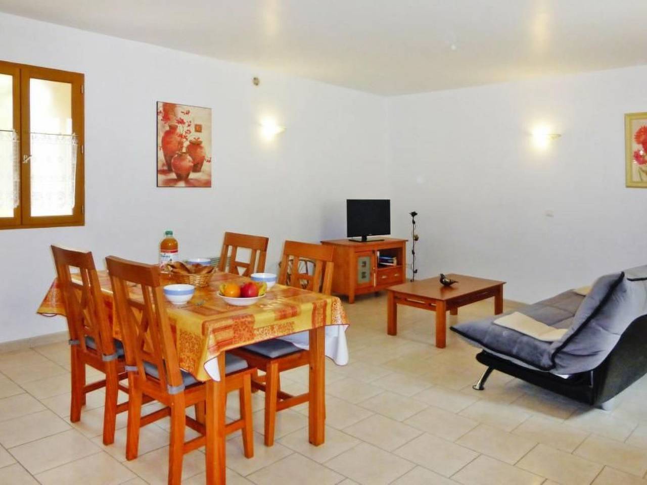 Apartamento entero, Morard - Bonnieux Appt Bleu Provence in Bonnieux, Parque natural regional del Luberon
