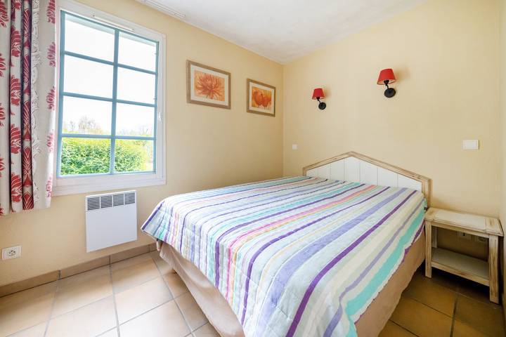 Ganze Wohnung, Appartement an der Côte Basque mit Bergblick, Gemeinschaftspool & privater Terrasse in Urrugne, Bayonne und Umgebung