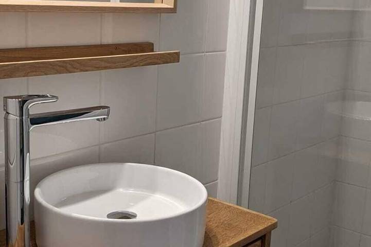 Location de vacances pour 2 personnes, avec terrasse et jardin, animaux acceptés à Plozévet - 4