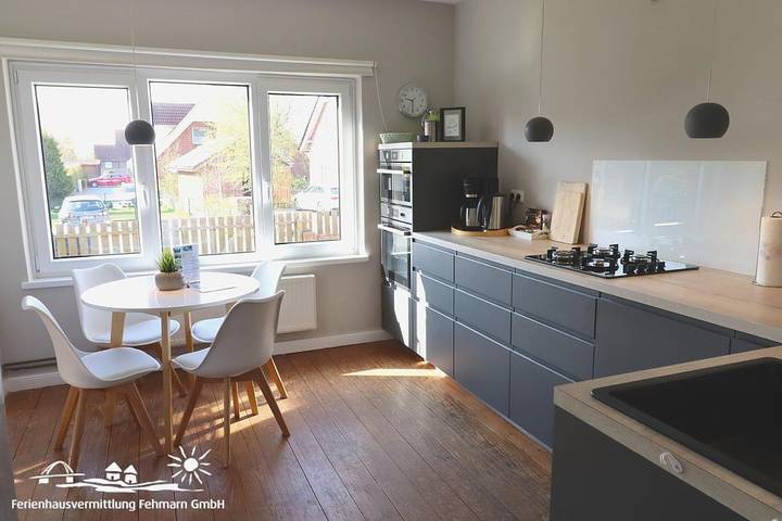 Ferienhaus für 8 Personen, mit Garten und Terrasse auf Fehmarn