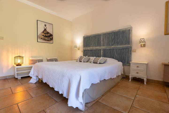 Chambre d’hôte pour 3 personnes, avec jardin