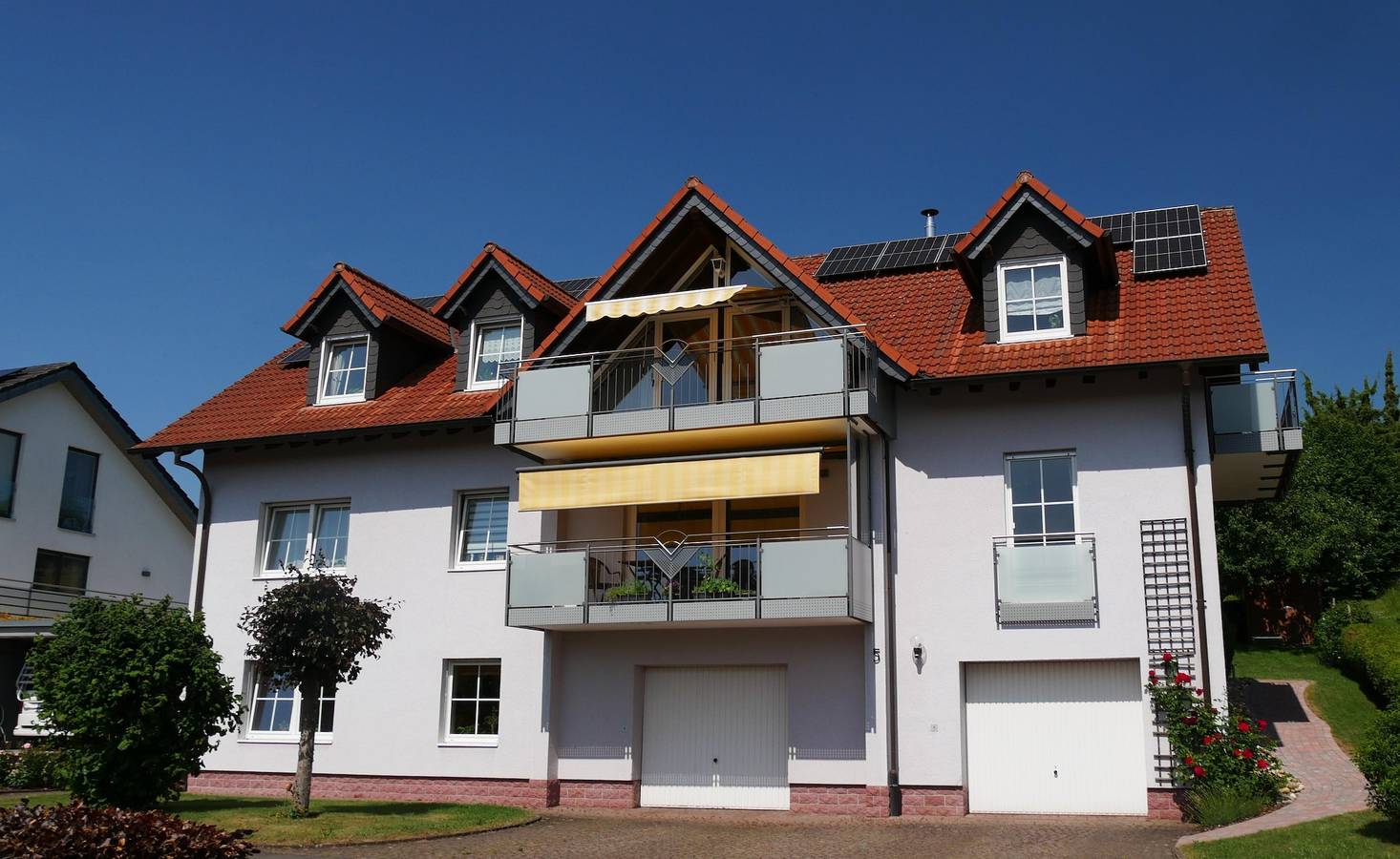 Ganze Ferienwohnung, Ferienwohnung mit zwei Balkonen in Hilders, Rhön-Hessen