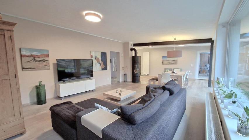 Ferienwohnung für 4 Personen, mit Terrasse und Garten sowie Sauna in Bietigheim-Bissingen