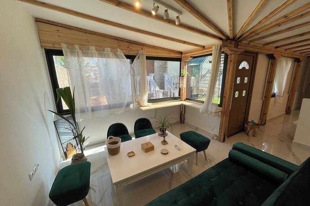 Cosy Beach House for Complete Relaxation and Serenity! in Paralia, Pieria