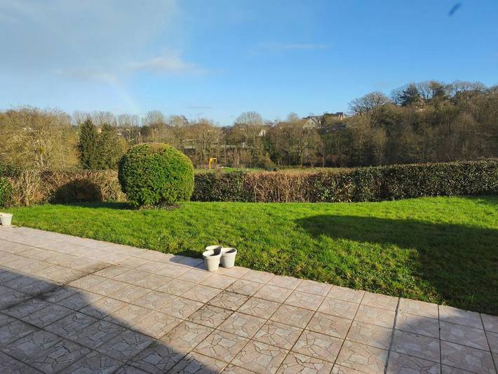 Location de vacances pour 5 personnes, avec terrasse et vue, animaux acceptés dans Saint-Berthevin - 4