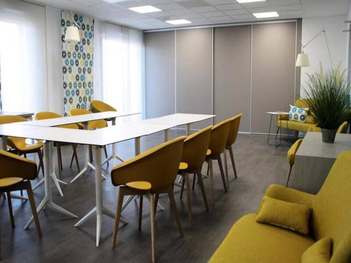 Gîte pour 4 personnes, adapté aux familles dans Thermes de Jonzac - 4