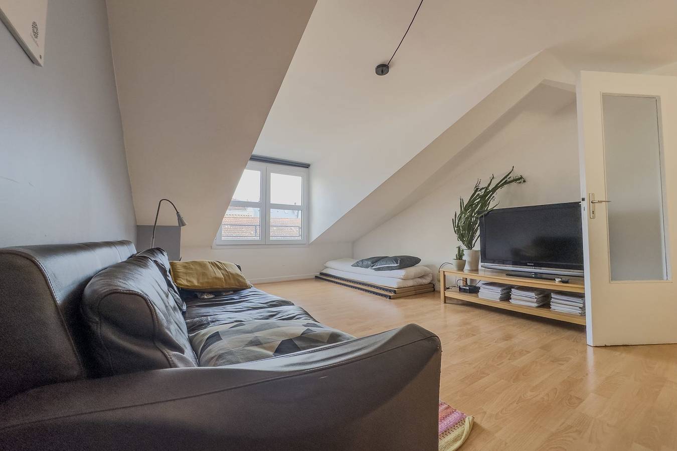 Appartement entier, #J1 | Escale Grenobloise📜| Magnifique immeuble | Hypercentre piéton in Grenoble, Isère