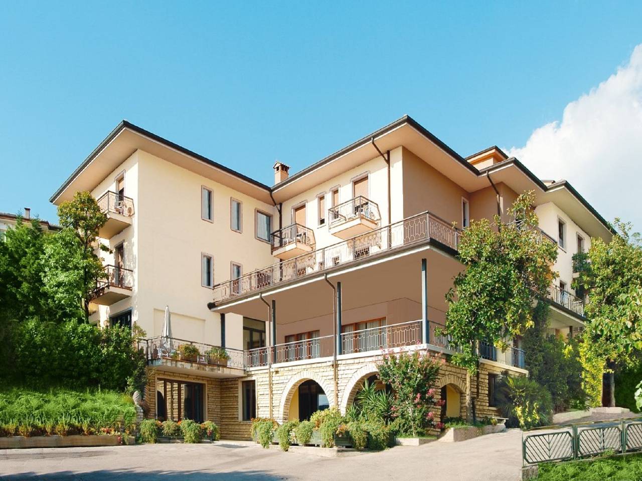 Apartamento entero, Panorama in Garda, Montañas Garda