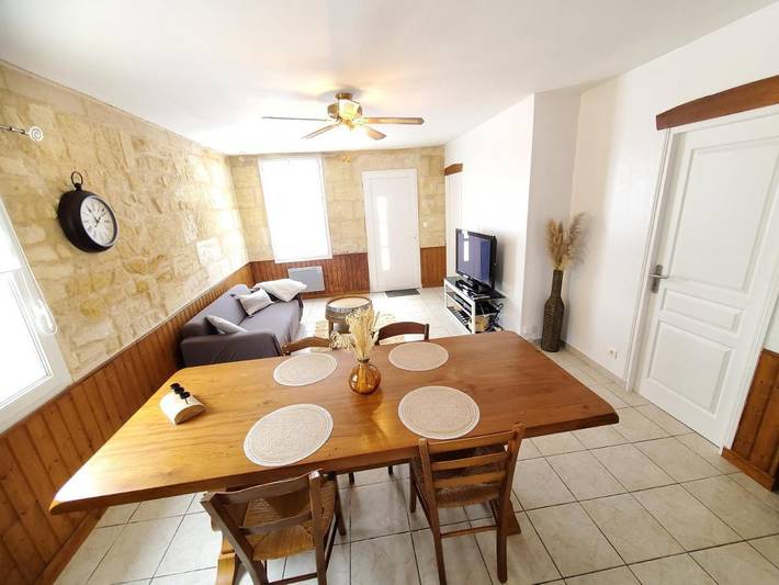 Location de vacances pour 4 personnes, avec vue à Cantenac - 3