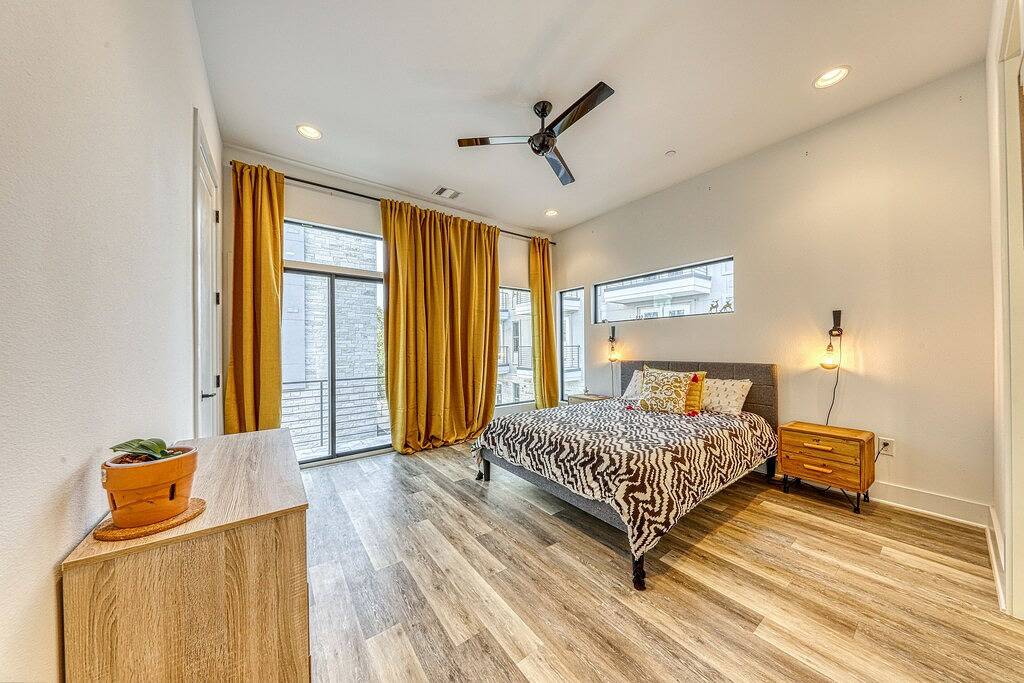 Ganze Wohnung, Familienfreundliche Wohnung, in der Nähe der Innenstadt, geschlossenen Hof und Hunde ok! in Austin, Travis County