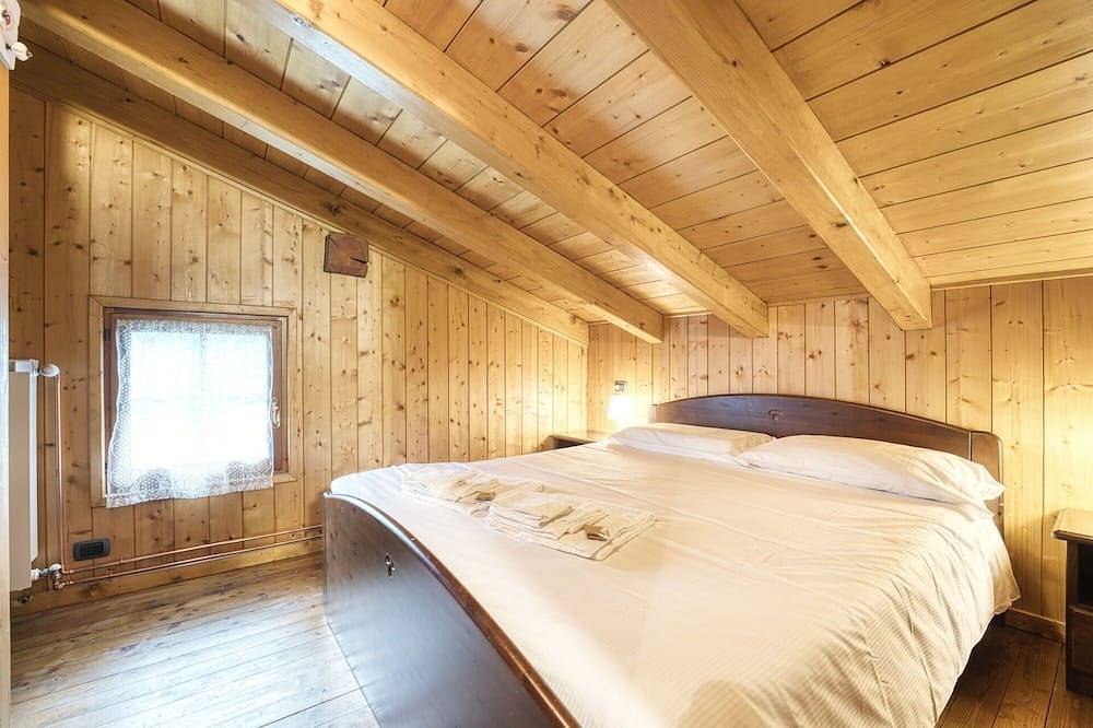 Ganze Wohnung, Angenehme Wohnung für 4 Leute mit Tv, Balkon, Haustiere erlaubt und Panoramablick in Isella (Macugnaga), Macugnaga