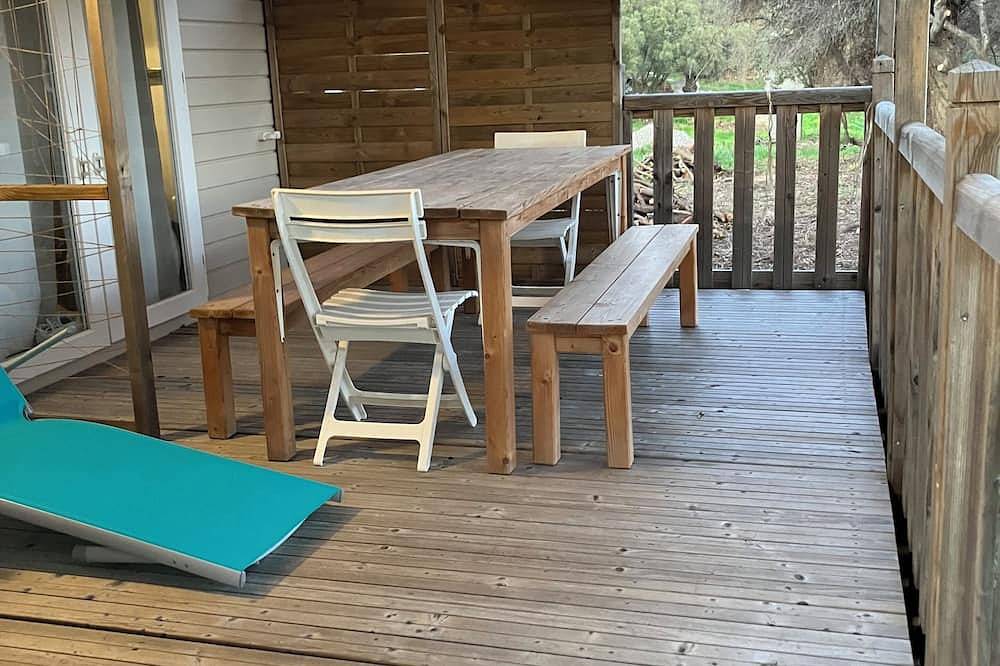 Mobil home 4 personnes vue sur la Montagne in Lumio, Région de Calvi