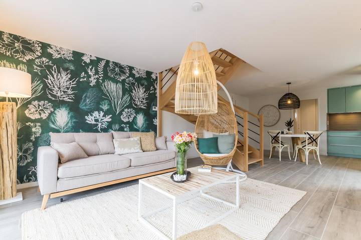Gîte pour 4 personnes, avec terrasse et jardin à Portbail