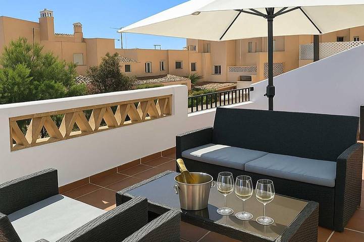 Apartamento entero, Luminoso apartamento en Estrella de la Bahía in Bahia de Casares, Casares