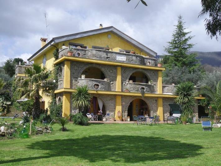 B&b per 4 persone, con Terrazza e Giardino nonché Panorama a Velletri
