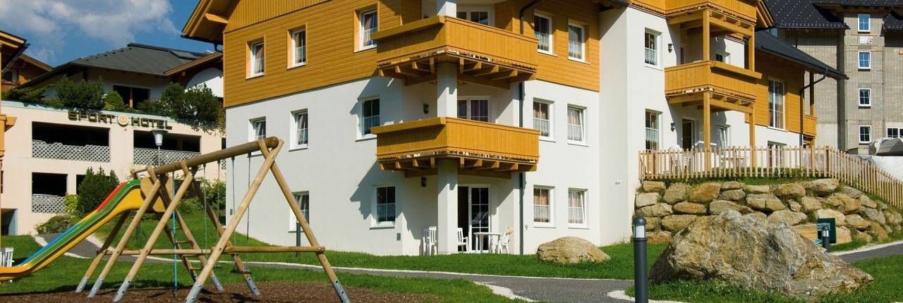 Bungalow für 10 Personen, mit Balkon/Terrasse und Balkon - 1