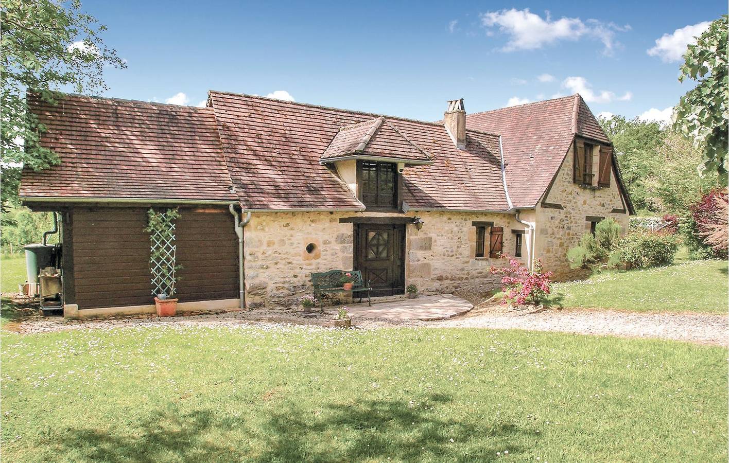 Appartement de jardin durable avec parking in Fleurac, Périgord Noir