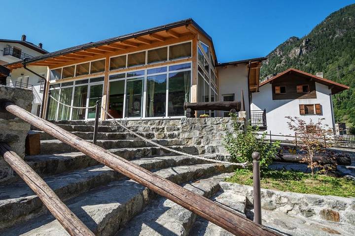 Auberge pour 4 personnes, avec vue et jardin à Sondalo