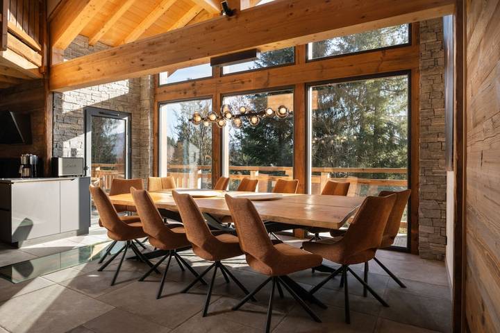 Chalet pour 12 personnes, avec Balcon et Jacuzzi ainsi que Jardin et Piscine à Gérardmer - 4