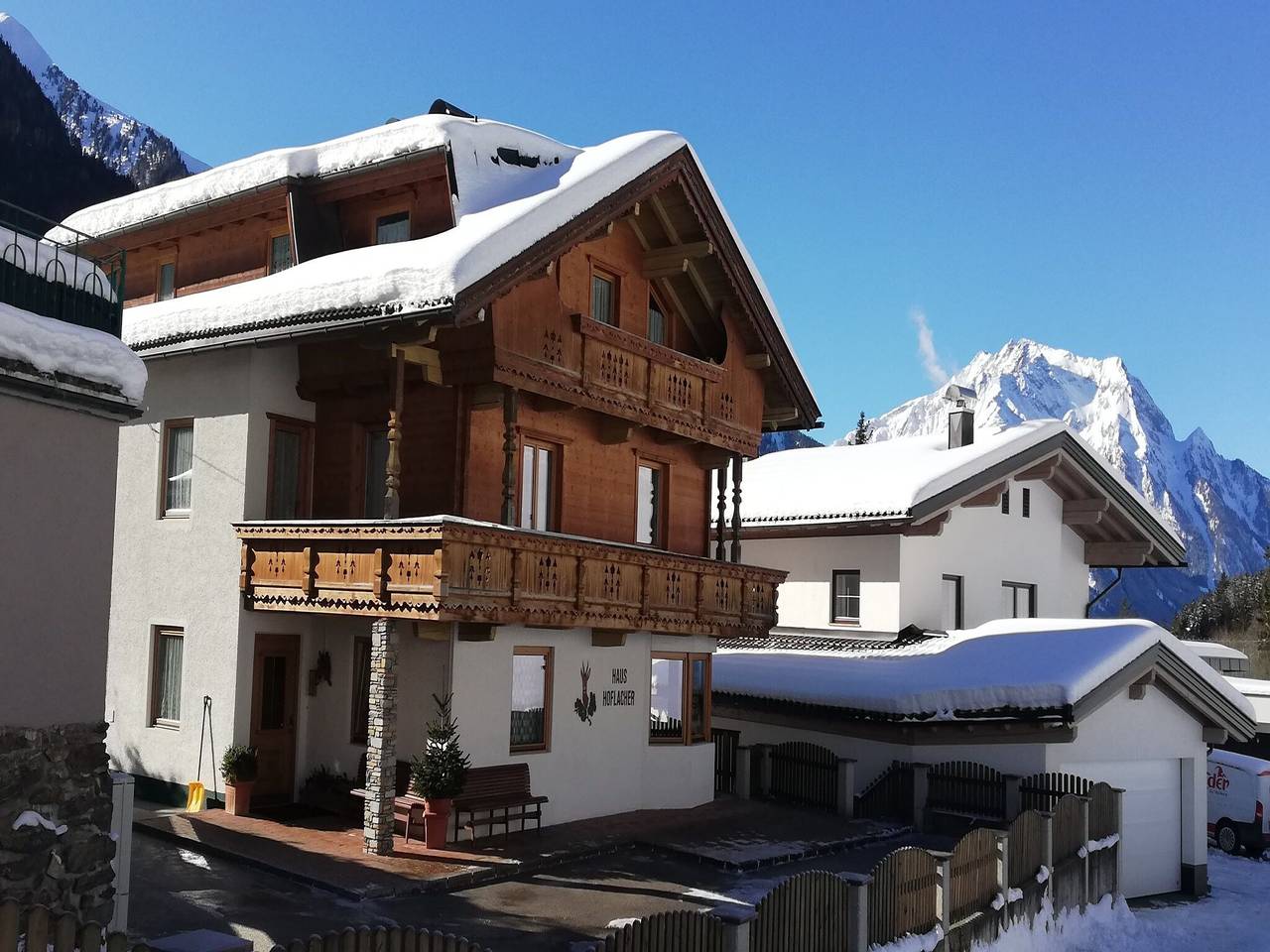 Ganze Wohnung, Chalet in Mayrhofen nahe Skipisten in Brandberg, Zillertaler Alpen