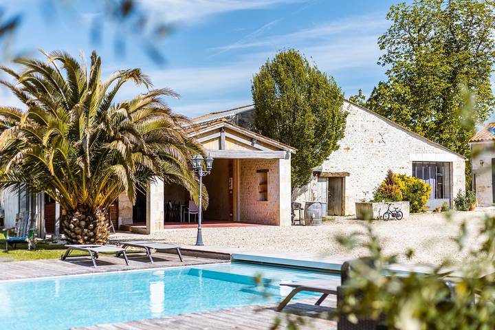 Chambre d’hôte pour 2 personnes, avec jardin et piscine en Charente-Maritime - 3