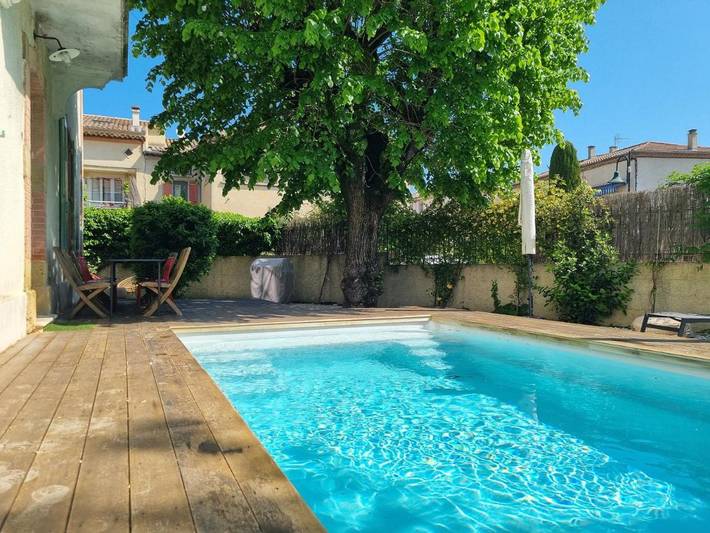 Location de vacances pour 13 personnes, avec jardin et piscine à Cavillargues - 2