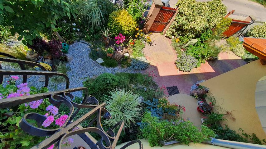 Ganze Ferienwohnung, Ferienwohnung mit Grill und Gartenpavilion in Szabadifürdő, Siofok