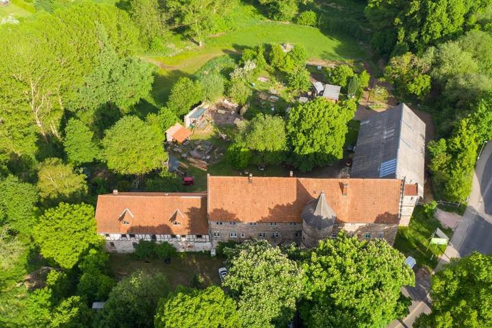 Ferienwohnung für 3 Personen, mit Terrasse und Garten sowie Ausblick in Hildburghausen