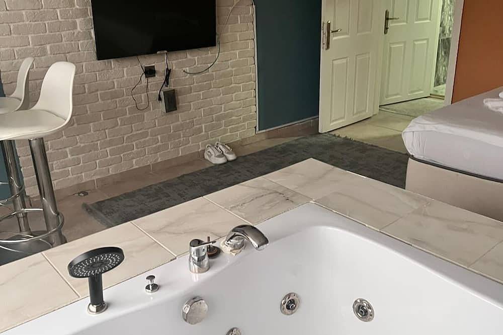 Charming 1-bedroom house With Jacuzzi in Ankara for a cozy getaway in Ankara, Zentralanatolien