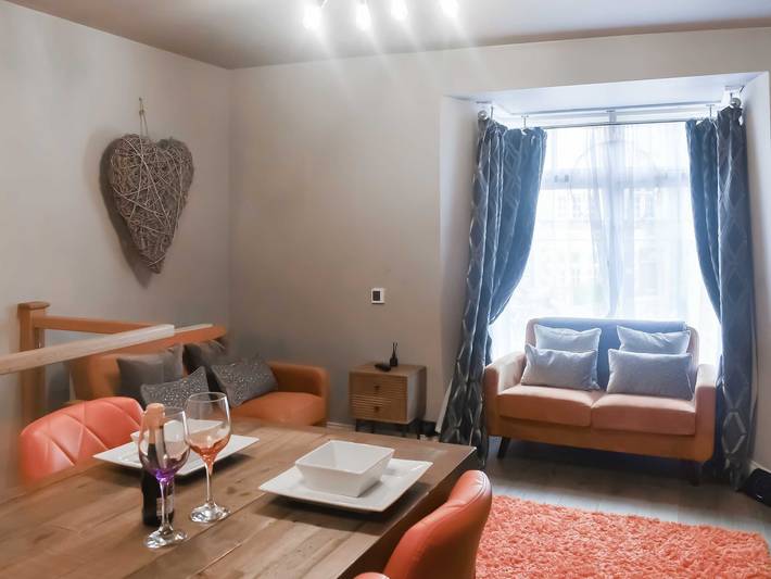 Log cabin for 2 people in Windermere