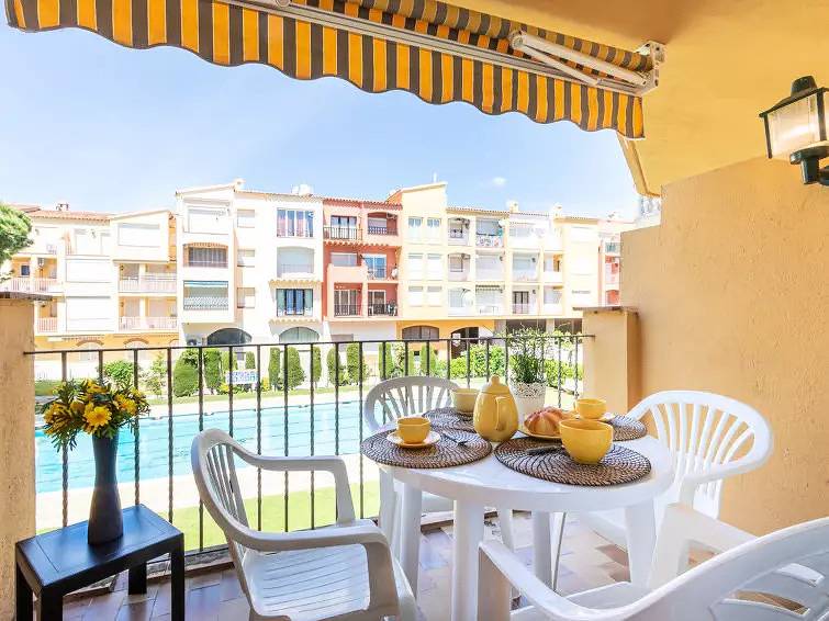 Apartamento entero, 3 Pièces 5 Personnes in Ampuriabrava, Alt Empordà