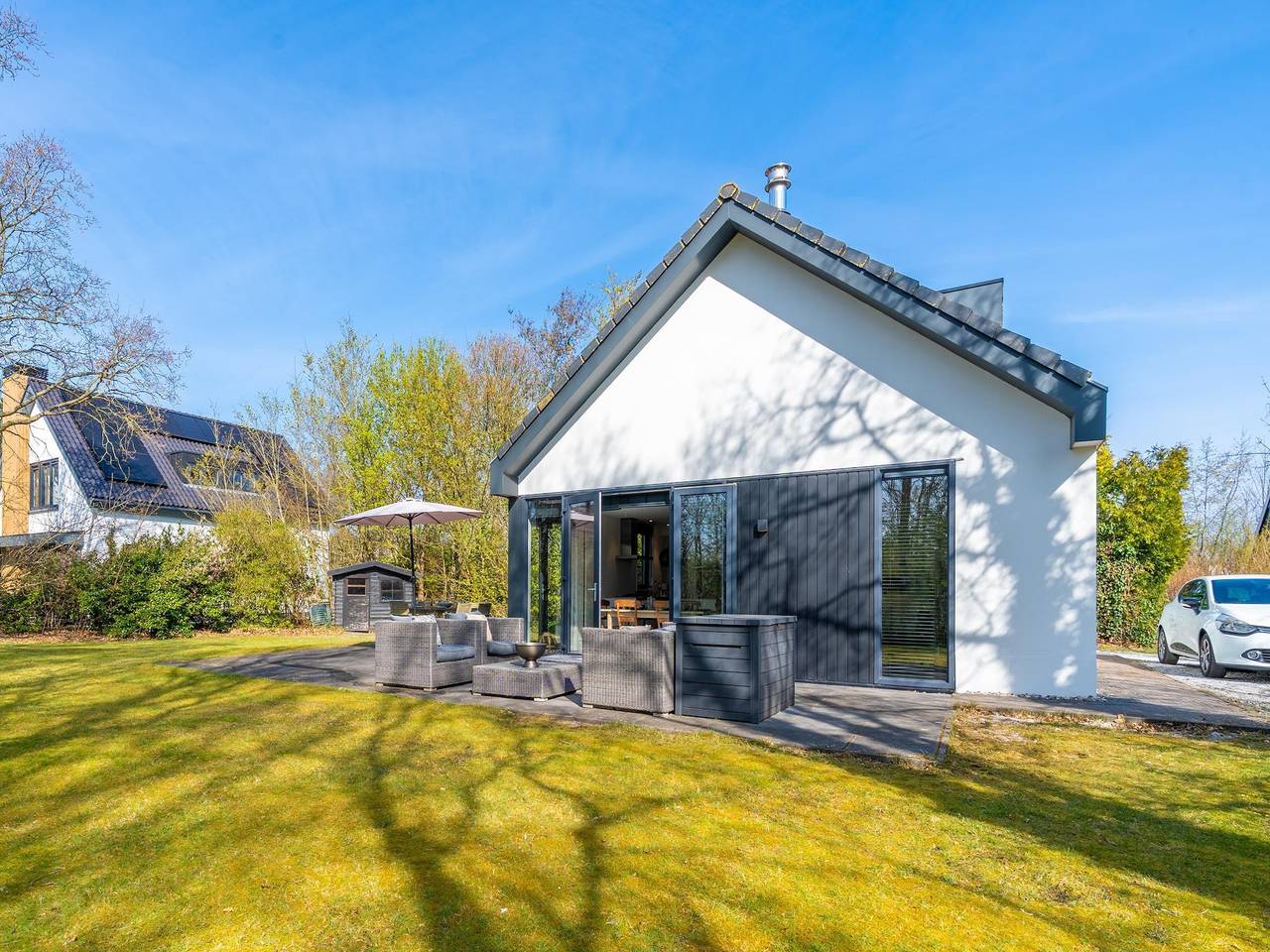 Luxuriöses Ferienhaus für 6 Personen am Waldrand gelegen in Den Burg, Westfriesische Inseln