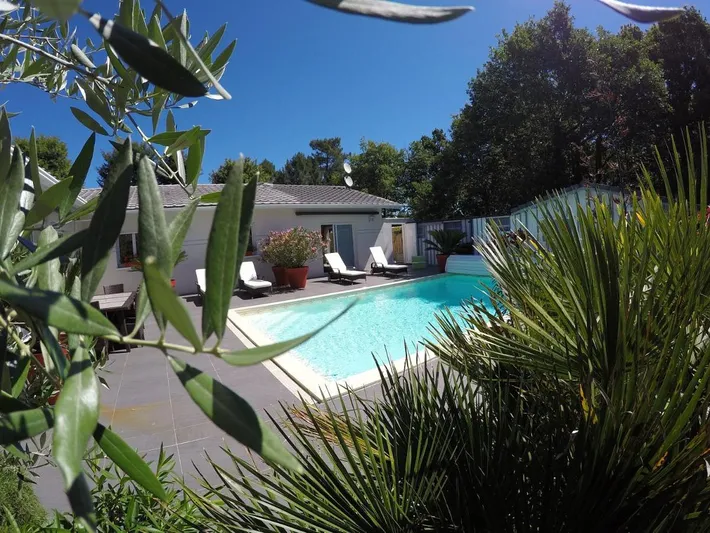 Casa de vacaciones para 5 personas, con terraza y piscina - 1
