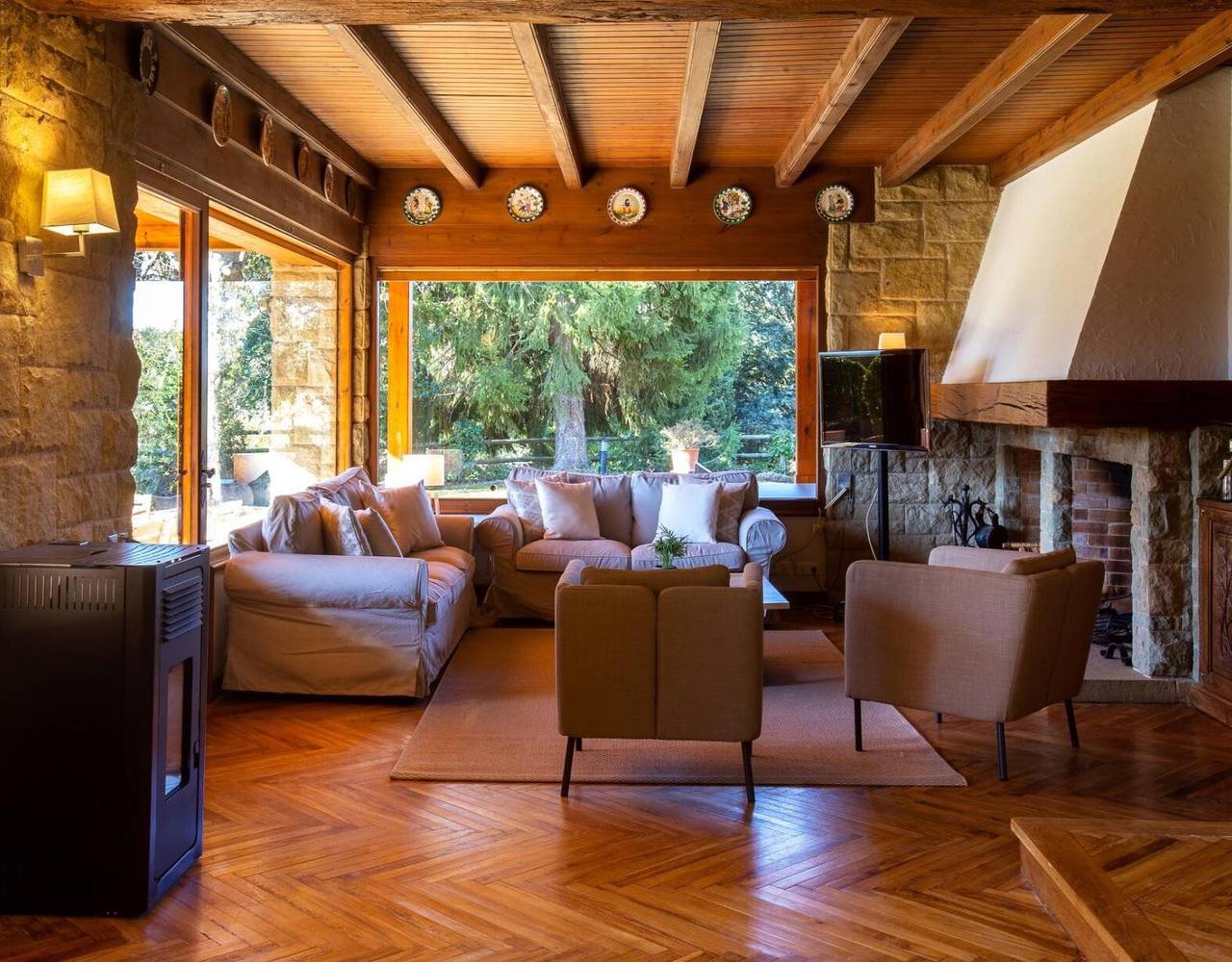 Maison de campagne "Petit Castanyer" avec vue sur les montagnes, piscine privée et Wi-Fi in Viladrau, Province de Gérone