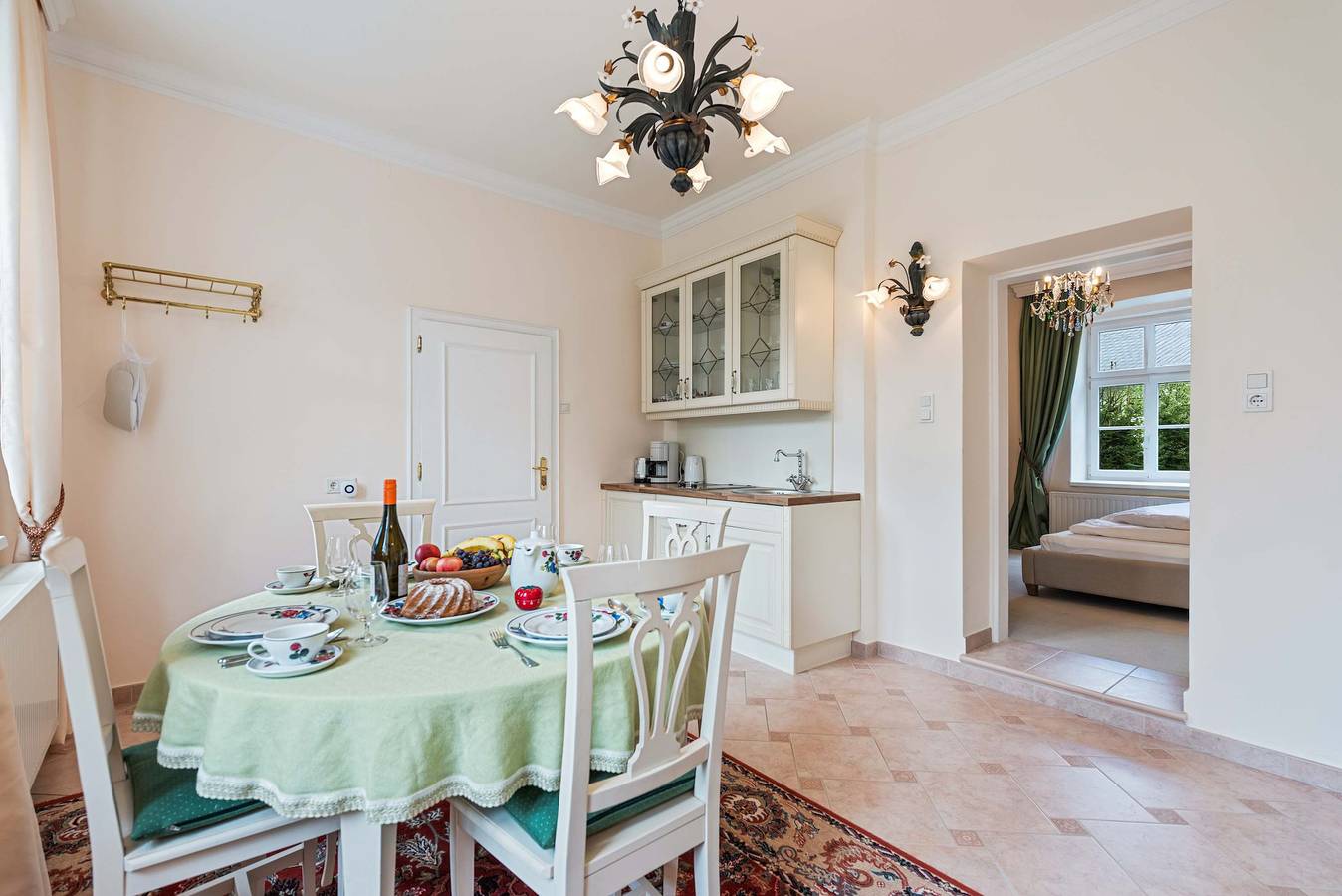 Ganze Wohnung, Gutshof Weißenbach | Kitchen | Parking | Bbq in Sankt Sebastian, Mostviertel Region