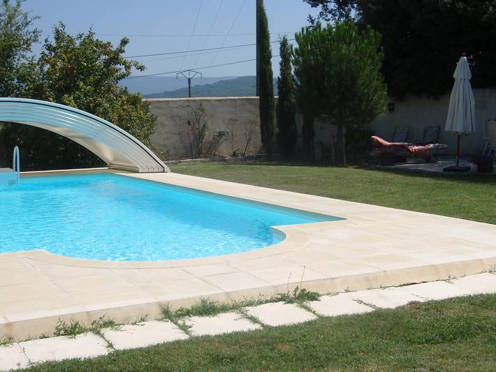 Gîte pour 4 personnes, avec piscine, animaux acceptés à Mazan - 2