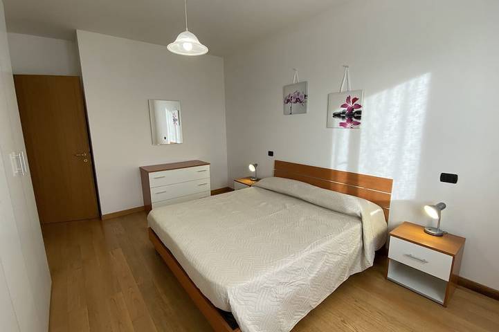 La terrazza - casa vacanze con vista lago in San Zeno di Montagna, Prealpi Gardesane