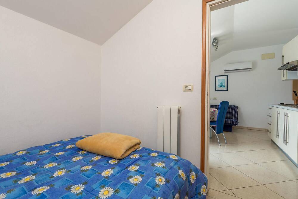 Entire apartment, Stunning apartment in Punta Kriza in Cres