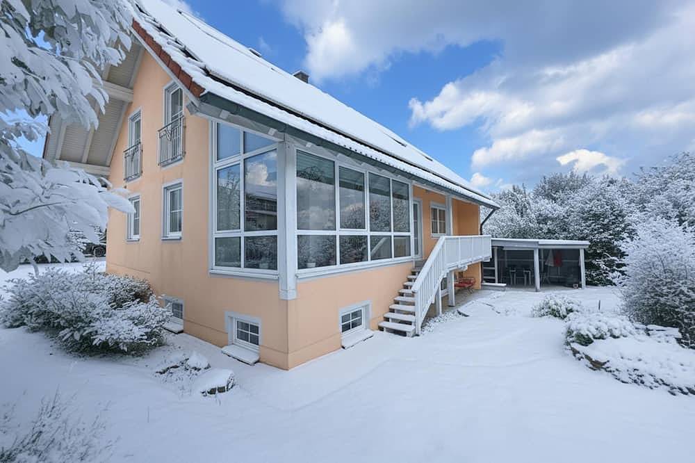 Freistehendes Ferienhaus mit Terrasse und Garten in Schönsee, Naturpark Oberpfälzer Wald