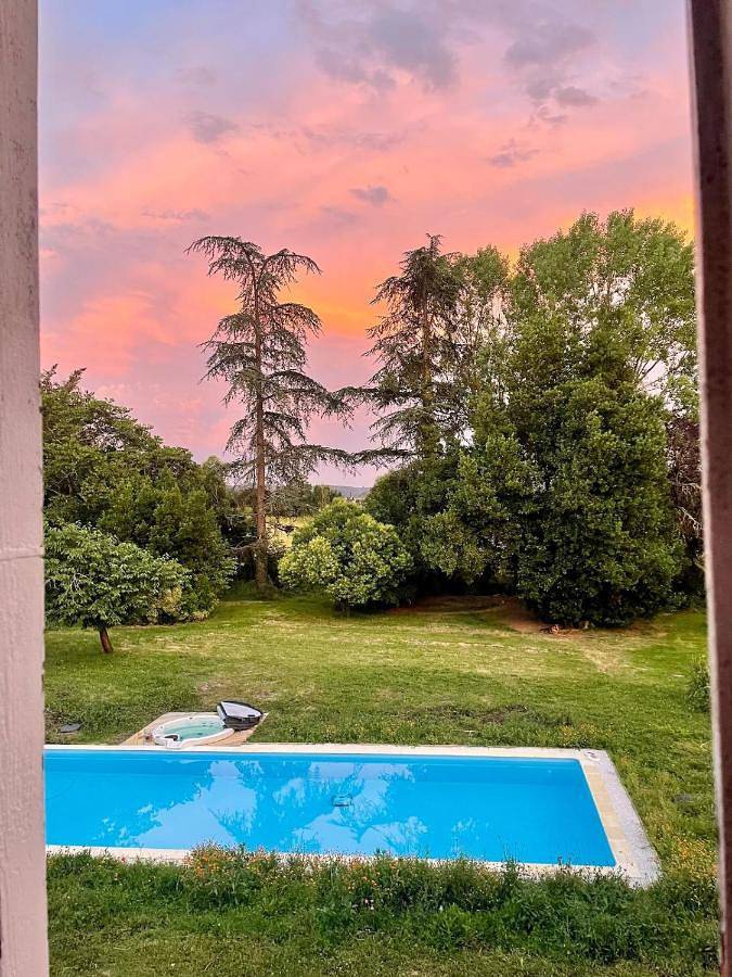 Gîte pour 6 personnes, avec piscine ainsi que terrasse et jacuzzi à Saint-Michel (Gers) - 3