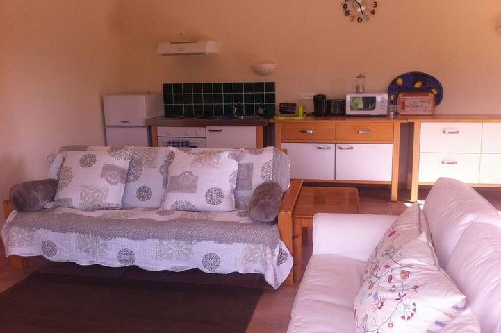 Gîte pour 2 personnes, avec Terrasse et Jardin
