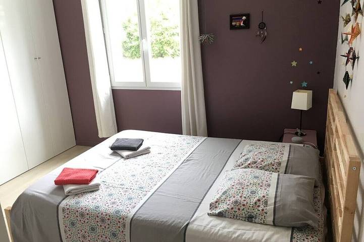 Location de vacances pour 7 personnes, avec jardin et terrasse à Ambarès-et-Lagrave - 4
