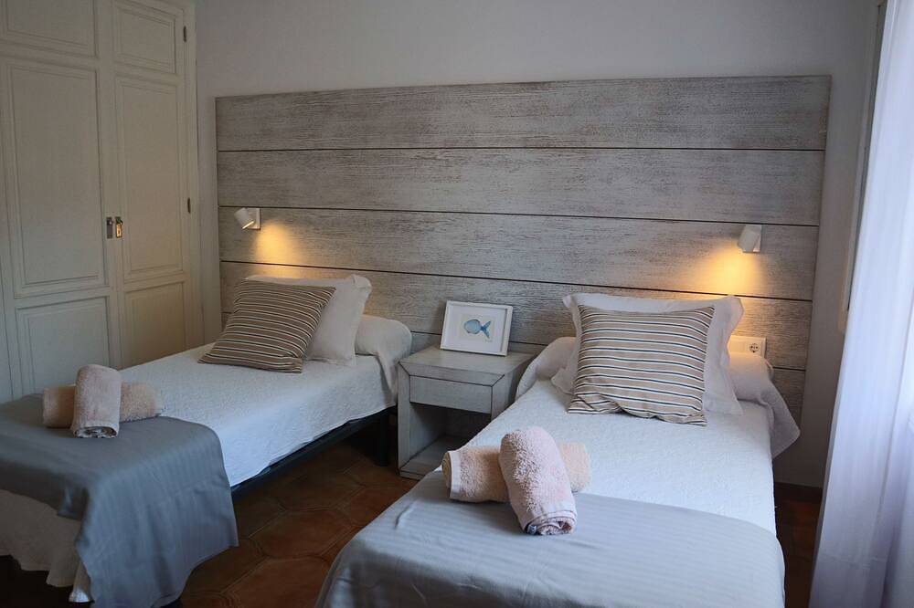 Ca'n Turicano In Porto Petro With Private Pool, Lovely Garden, Wi-Fi. (Vt/0184.) in Portopetro, Santanyí