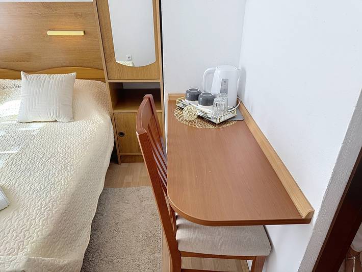 Zimmer Grozdana Nr. 2 - mit Parkplatz in Baska, Krk