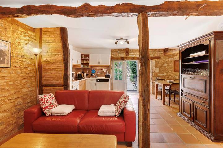 Gîte « La Gariotte » con piscina y jacuzzi compartidos in Montcabrier, Quercy
