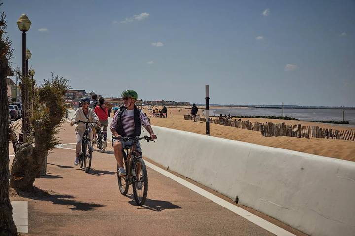 Mobil home pour 6 personnes, avec piscine et terrasse à Châtelaillon-Plage - 3