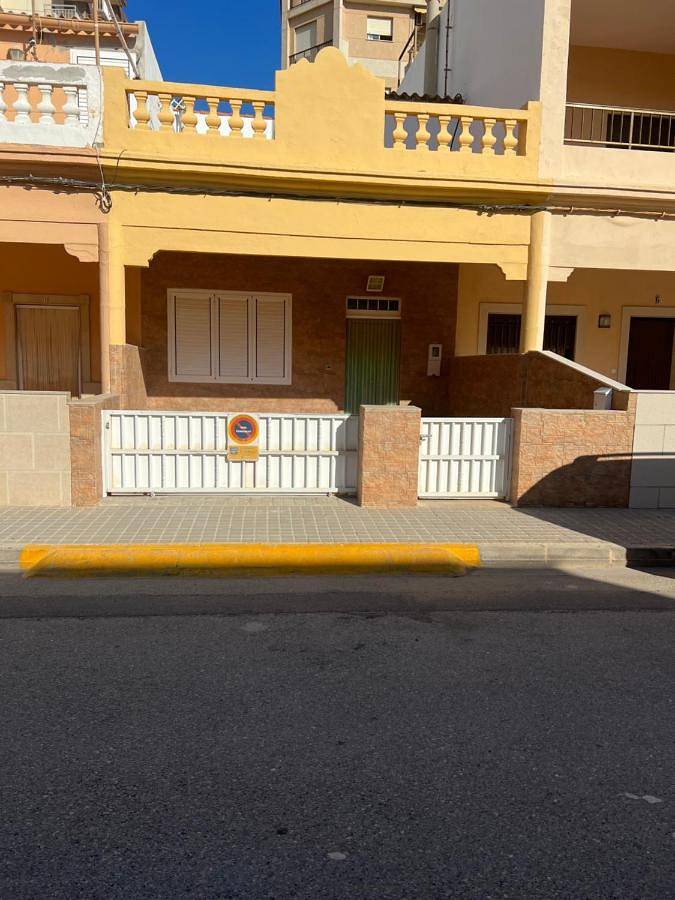 Apartamento para 6 personas, con vistas y terraza en Sueca