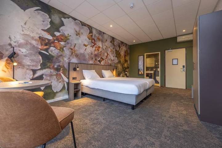 Hotel für 2 Personen, mit Pool - 1
